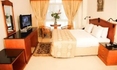 Ramee Guestline Hotel Apartment 3