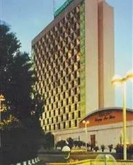 Esteglal East Wing Hotel Tehran