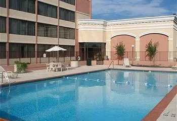 Holiday Inn Beaumont I-10 Midtown