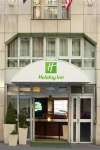 Holiday Inn Garden Court Paris Montmartre