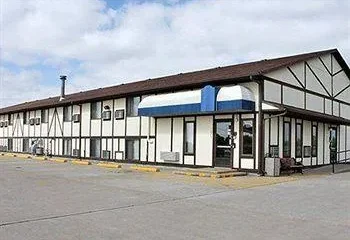 Econo Lodge Newton