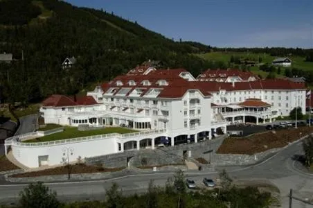 Dr Holms Hotel Hol