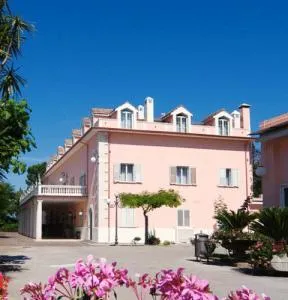 Hotel Villa Antica Eboli