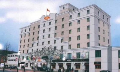 Crowne Plaza Lord Beaverbrook Hotel