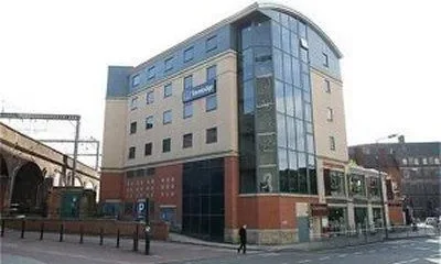 Travelodge Leeds Central