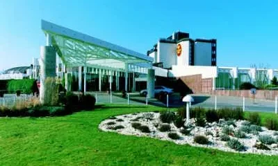 Casino 2000 Hotel