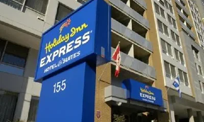 Holiday Inn Express Montreal Centre-Ville