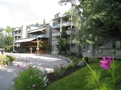 Tantalus Lodge