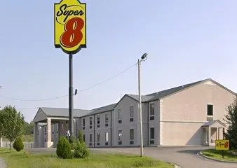 Super 8 Forrest City