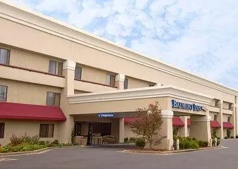 Baymont Inn & Suites Fort Smith