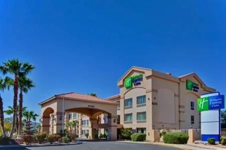 Holiday Inn Express Marana