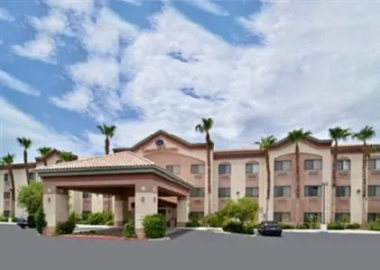 Comfort Suites Palm Desert