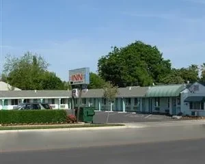 Economy Inn Willows