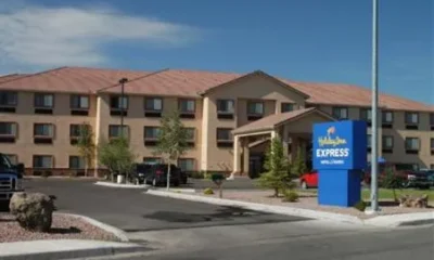 Holiday Inn Express Suites Alamosa