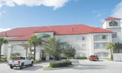 La Quinta Inn & Suites Fort Myers Airport