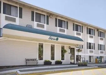 Super 8 Motel Coralville