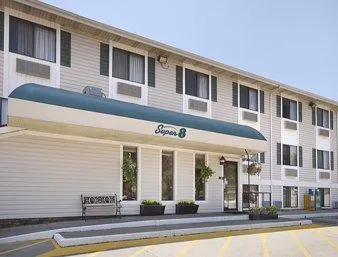 Super 8 Motel Coralville