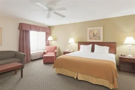 Holiday Inn Express Evansville West