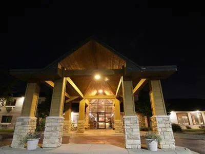 AmericInn Lodge & Suites Coon Rapids