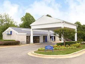 Days Inn Cary Hotel