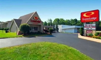 Econo Lodge Inn & Suites Bordentown