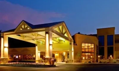 Holiday Inn Resort Turf Lake George