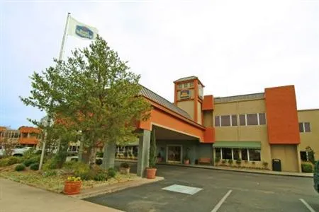 BEST WESTERN Lawton Hotel & Convention Center