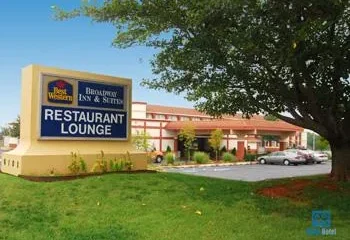 BEST WESTERN Broadway Inn & Suites