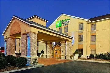 Holiday Inn Express Hotel & Suites Crossville