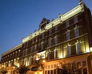 The General Morgan Inn