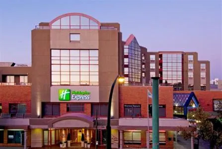 Holiday Inn Express Hotel Vancouver Metrotown