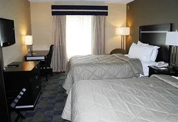 Comfort Inn & Suites Wolf Road