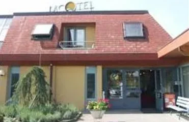 Hotel Lacotel