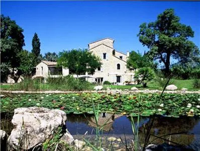 Le Moulin De Valaurie