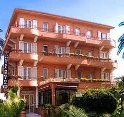 Hotel Regina Cannes