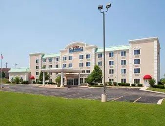 Baymont Inn & Suites Ft. Leonard / St. Robert