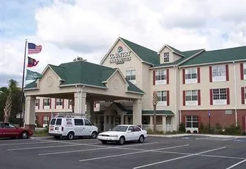 Country Inn & Suites Brunswick