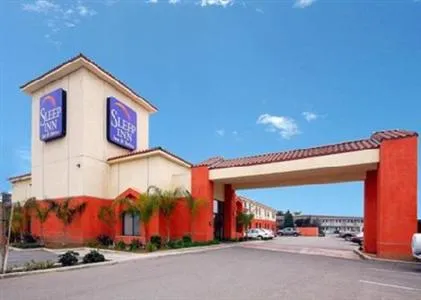 Sleep Inn and Suites Bakersfield