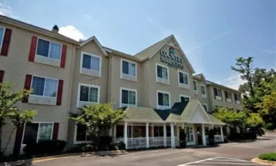 Country Inn & Suites Asheville at Biltmore Square