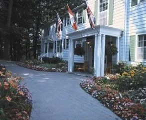 Delta Sherwood Inn Port Carling