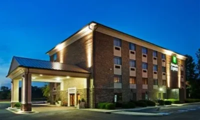 Holiday Inn Express Pineville