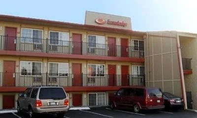 Econo Lodge East Port