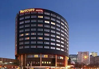 Mercure Paris La Defense 5