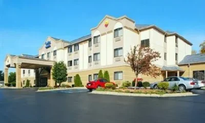 Comfort Inn & Suites Jackson (Michigan)