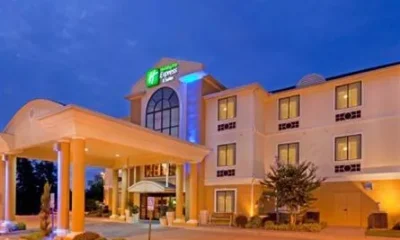 Holiday Inn Express Hotel & Suites Mount Pleasant (Texas)