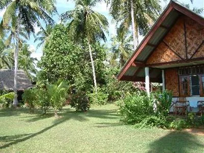 Sukorn Beach Bungalows Palian