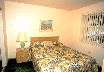 Budget Suites of America - Paradise Road