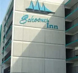 Schooner Inn