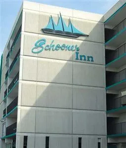 Schooner Inn