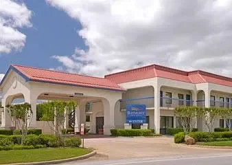 Baymont Inn & Suites Bedford (Texas)